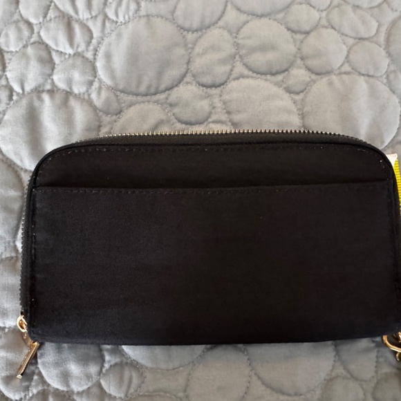 Women's Black Travelon Wristlet 8 Inches with Handle - Picture 10 of 10